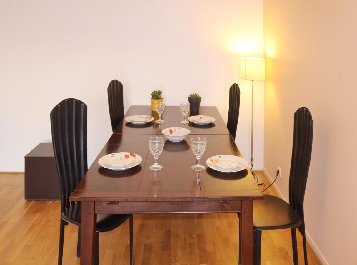 Spacieux Et Calme, Style Parisien, Toutes Commodites, Ideal Pour Un Sejour Authentique Saint-Denis  Exterior photo